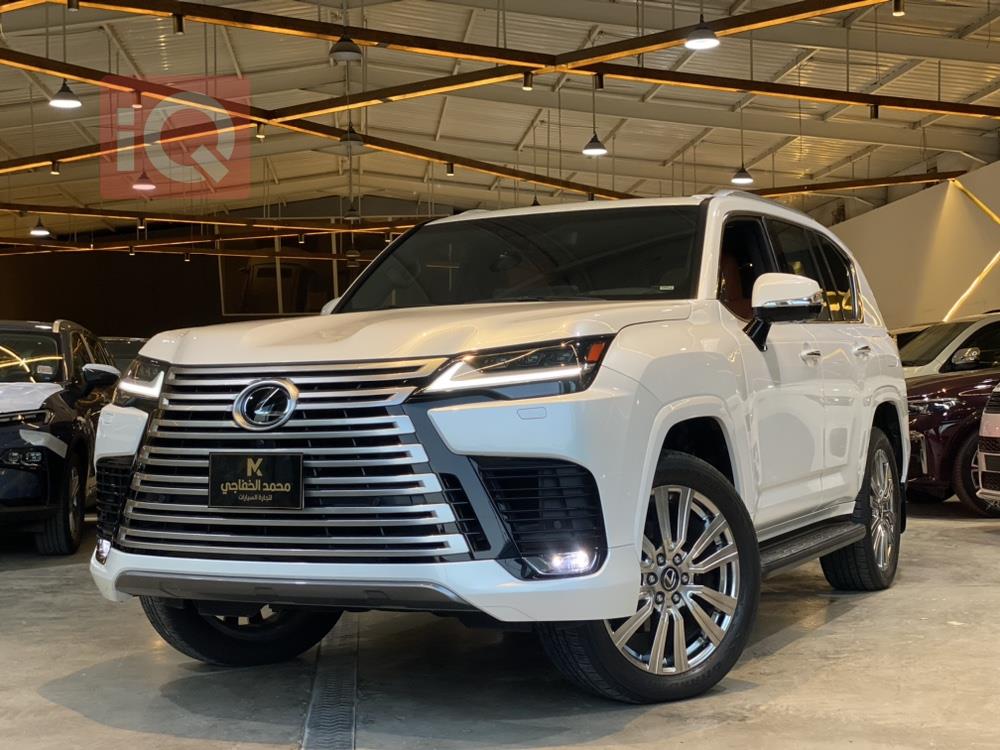 Lexus LX